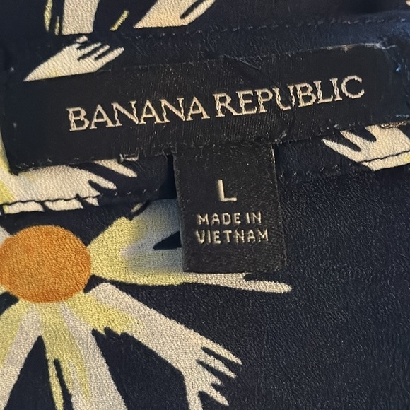 Banana Republic‎ East Care Flutter Sleeves Floral Top / Blouse pull over Sz L - Picture 6 of 8